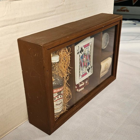 A Gamblers Shadowbox For Mancave - Blackjack Dice Matches Coin Drink -Wall Hung - Picture 2 of 8